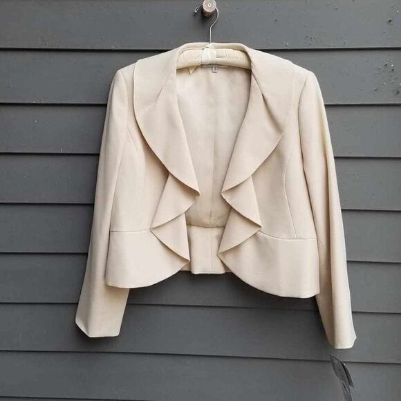 Kasper Tan Lightweight Ruffle Collar Pants Suit Size 16 - Picture 4 of 12